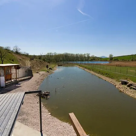 Na Farme Farm stay *