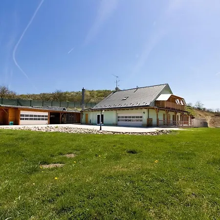 Na Farmě Farmház *